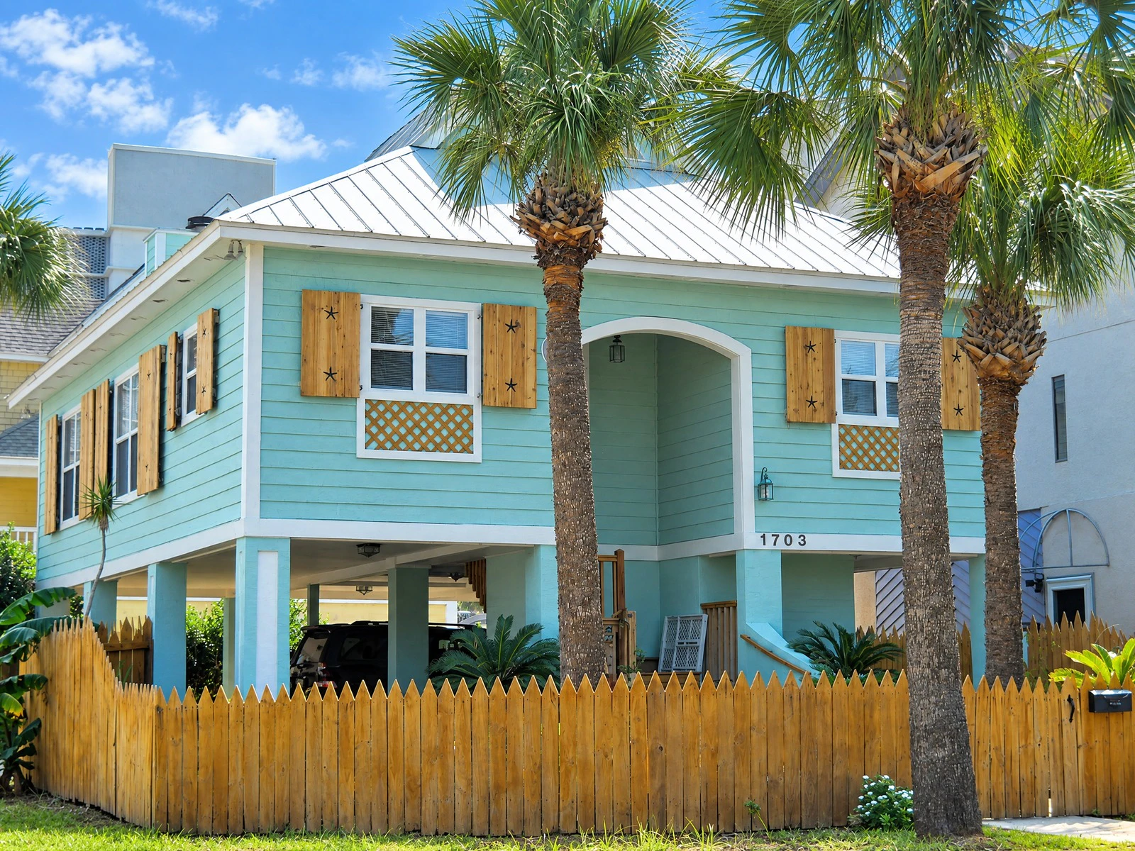 Exterior house painting project completed by A New Leaf Painting