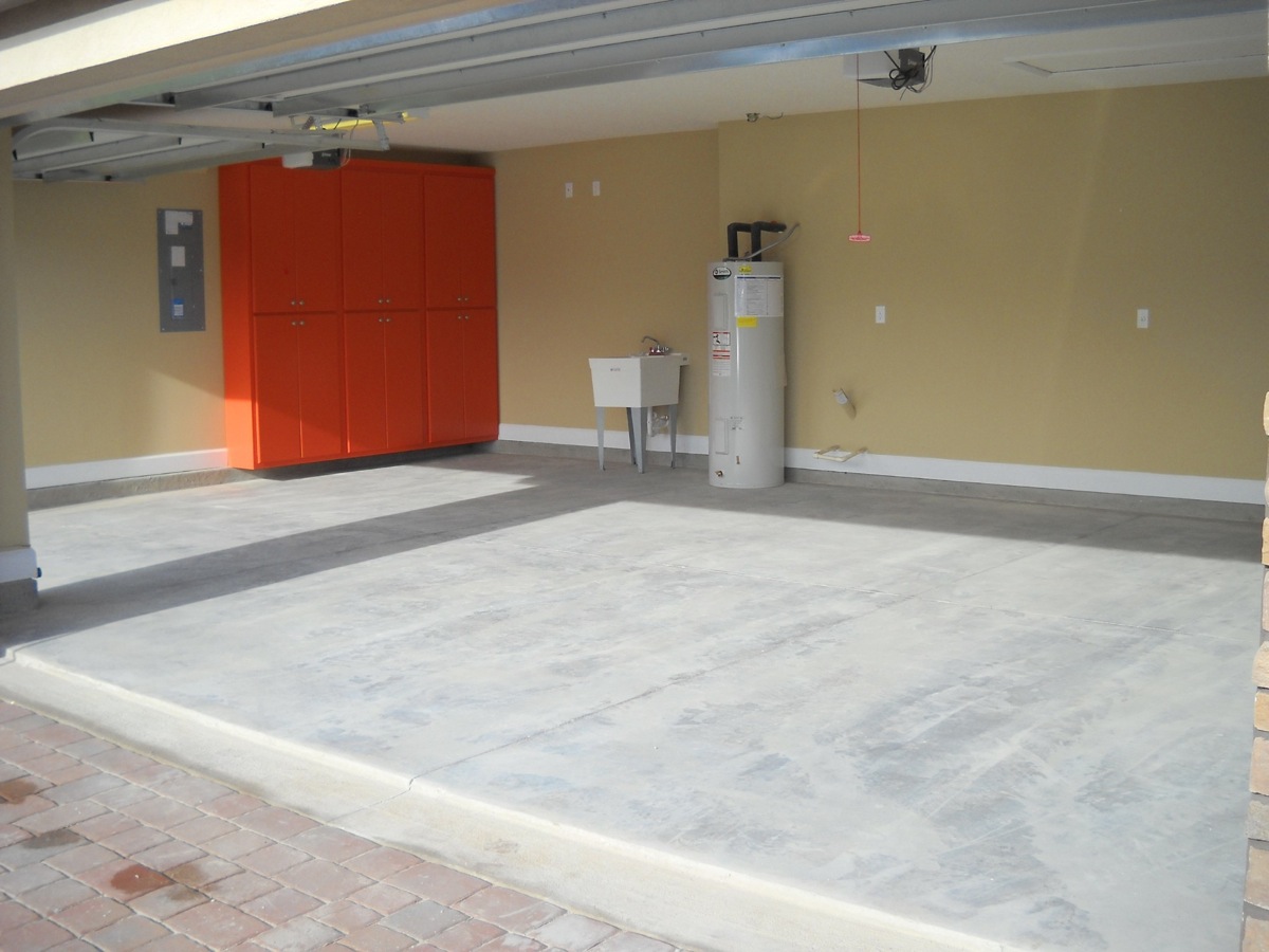 Polyurea and Polyaspartic Floor Coatings