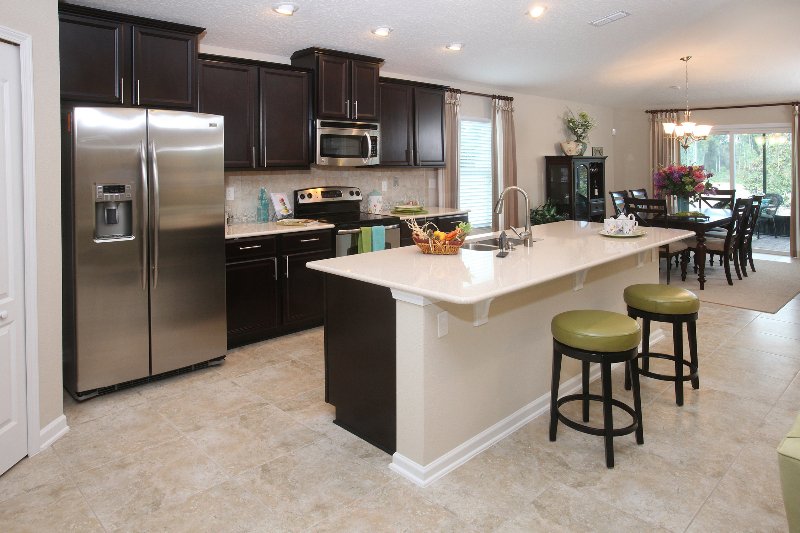 Cabinet Painting service